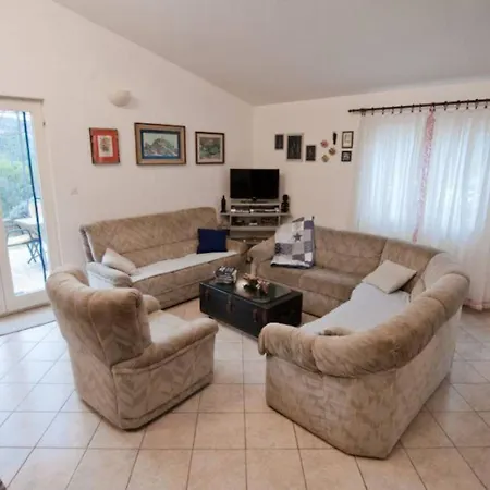 Three Bedroom With Sea View